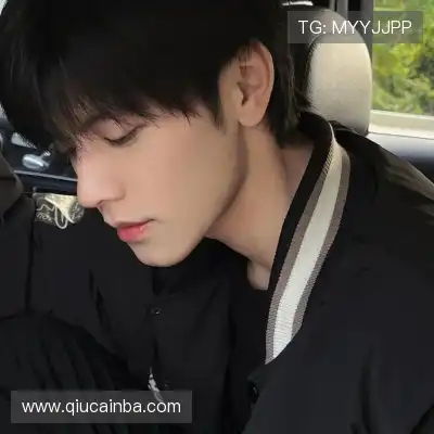 裴允盼